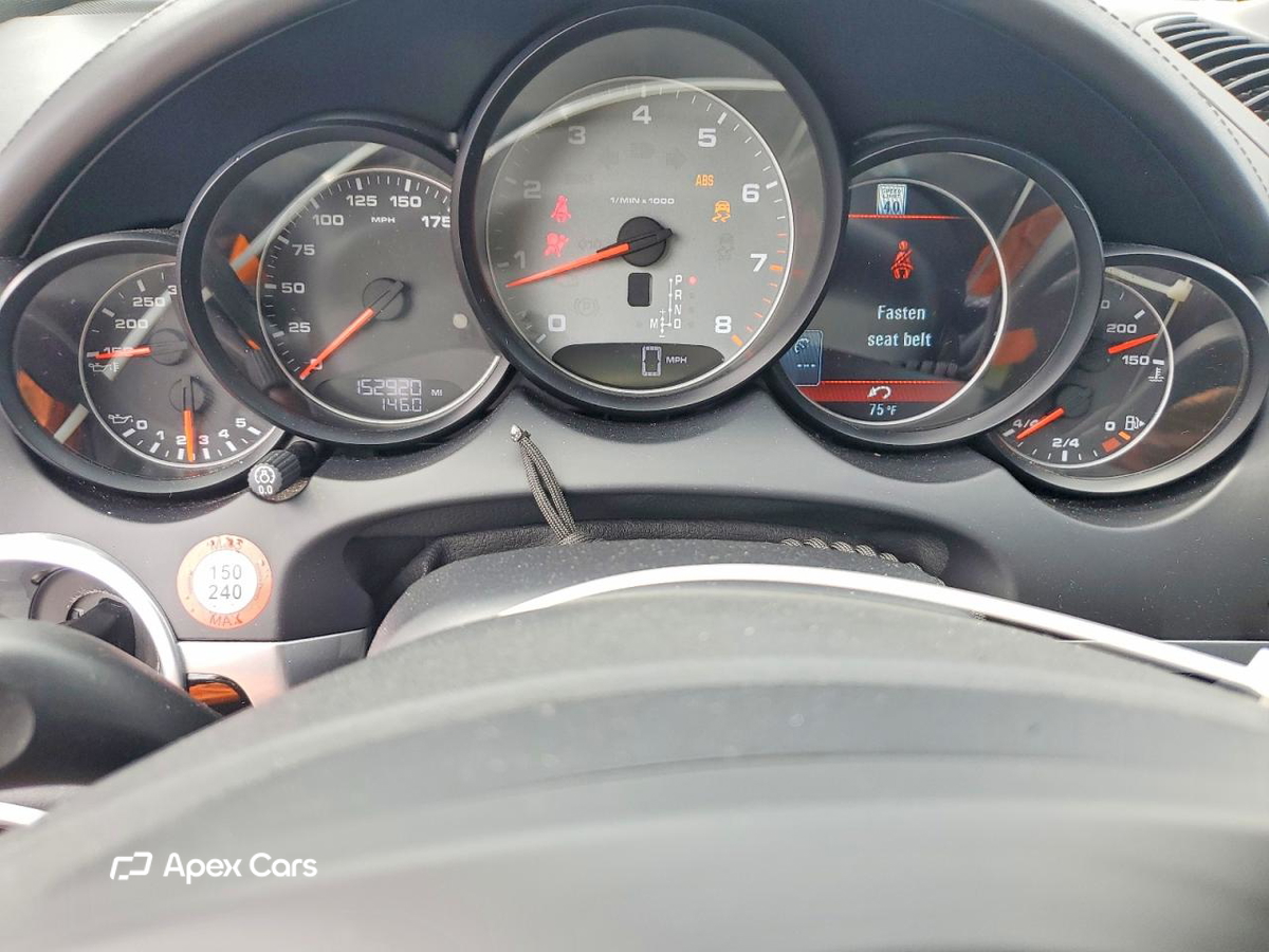 Porsche Cayenne 2014