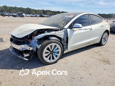 Tesla Model 3 2021 - Image 1 of 12