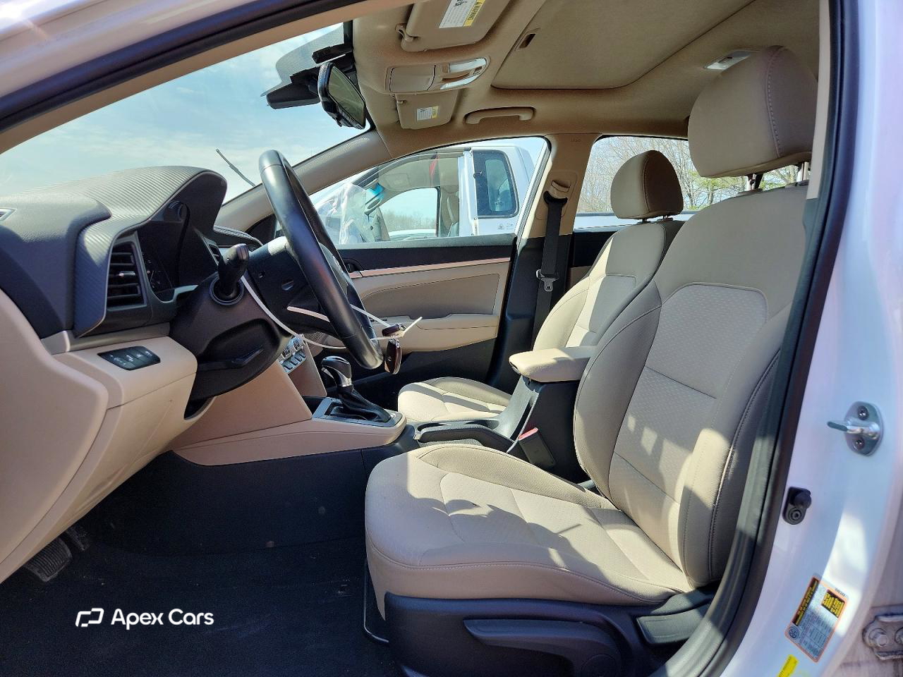 Hyundai Elantra 2020