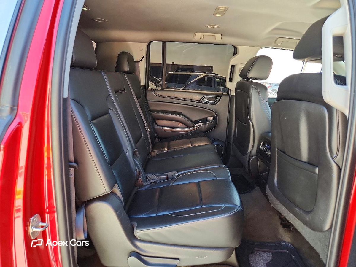 Chevrolet Suburban 2015