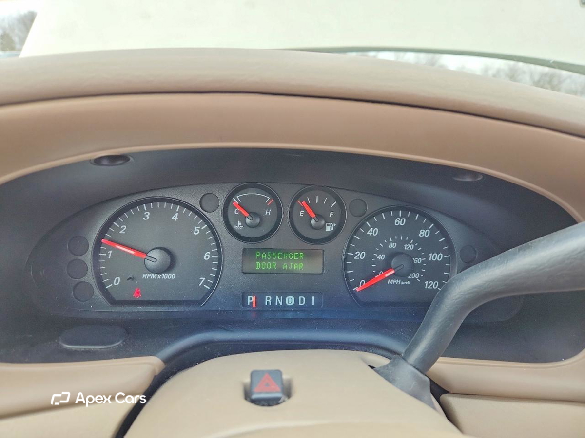 Ford Taurus 2005
