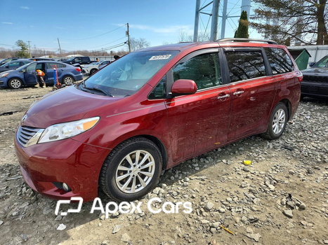 Toyota Sienna 2017 - Zdjęcie 1 z 14