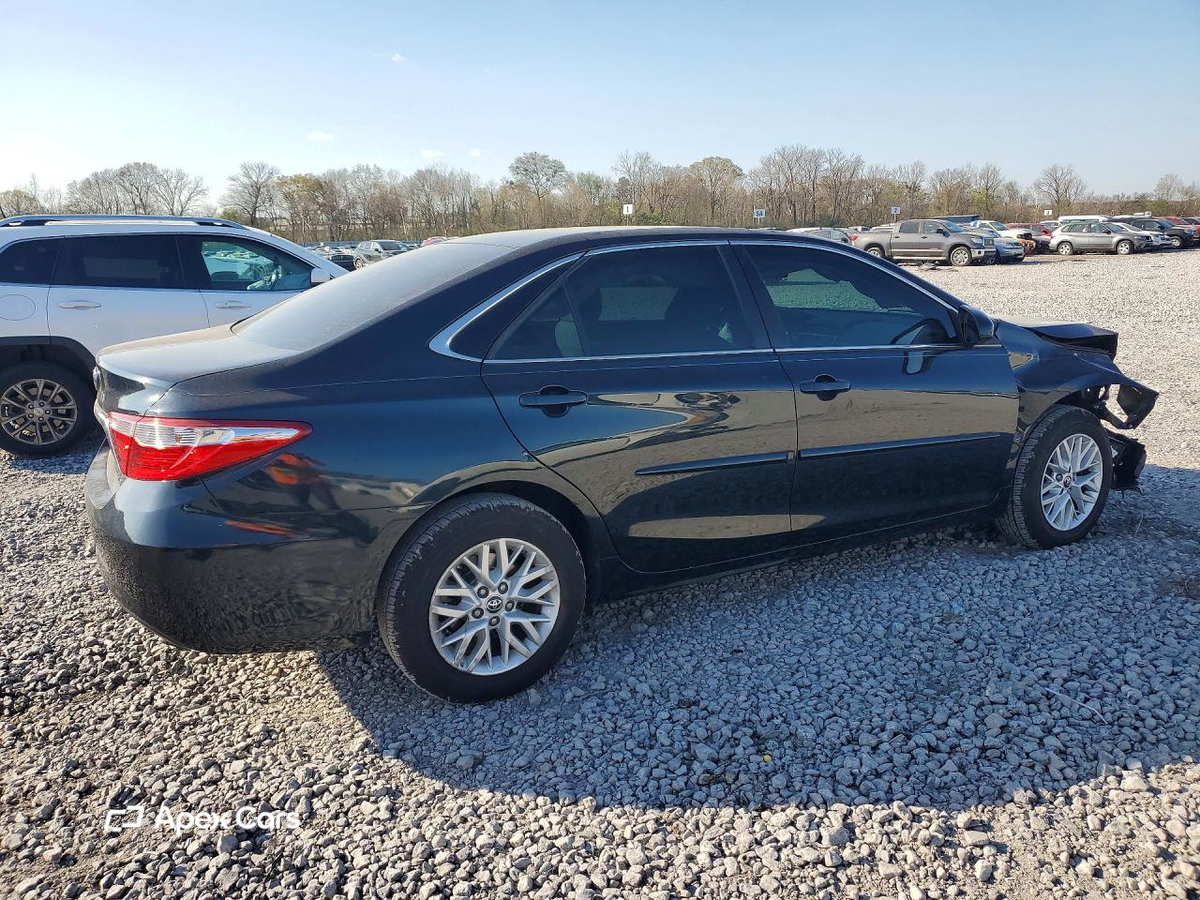 Toyota Camry 2016