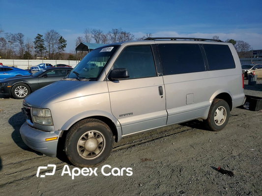 GMC Safari 2000 - Image 1 of 5