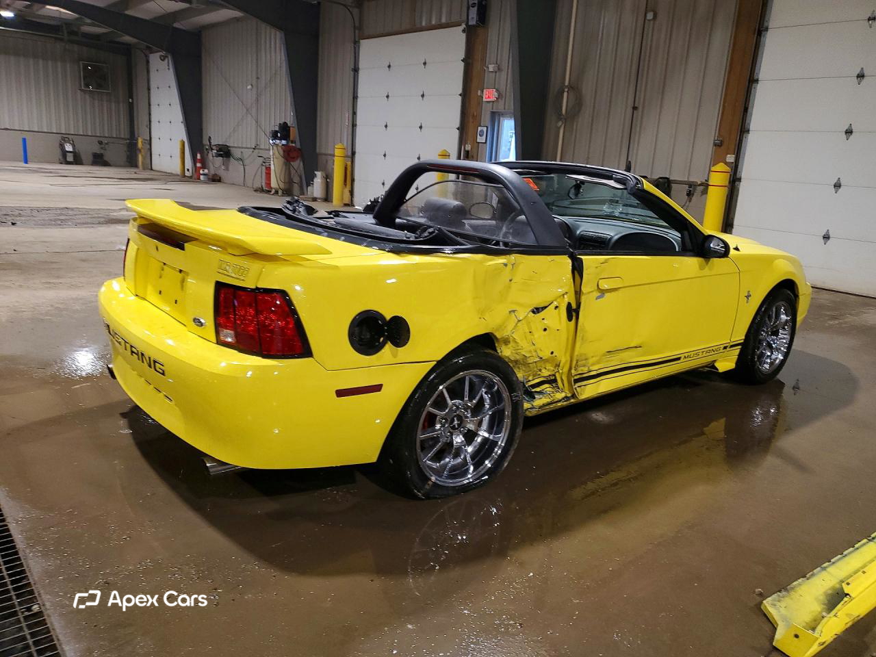 Ford Mustang 2001
