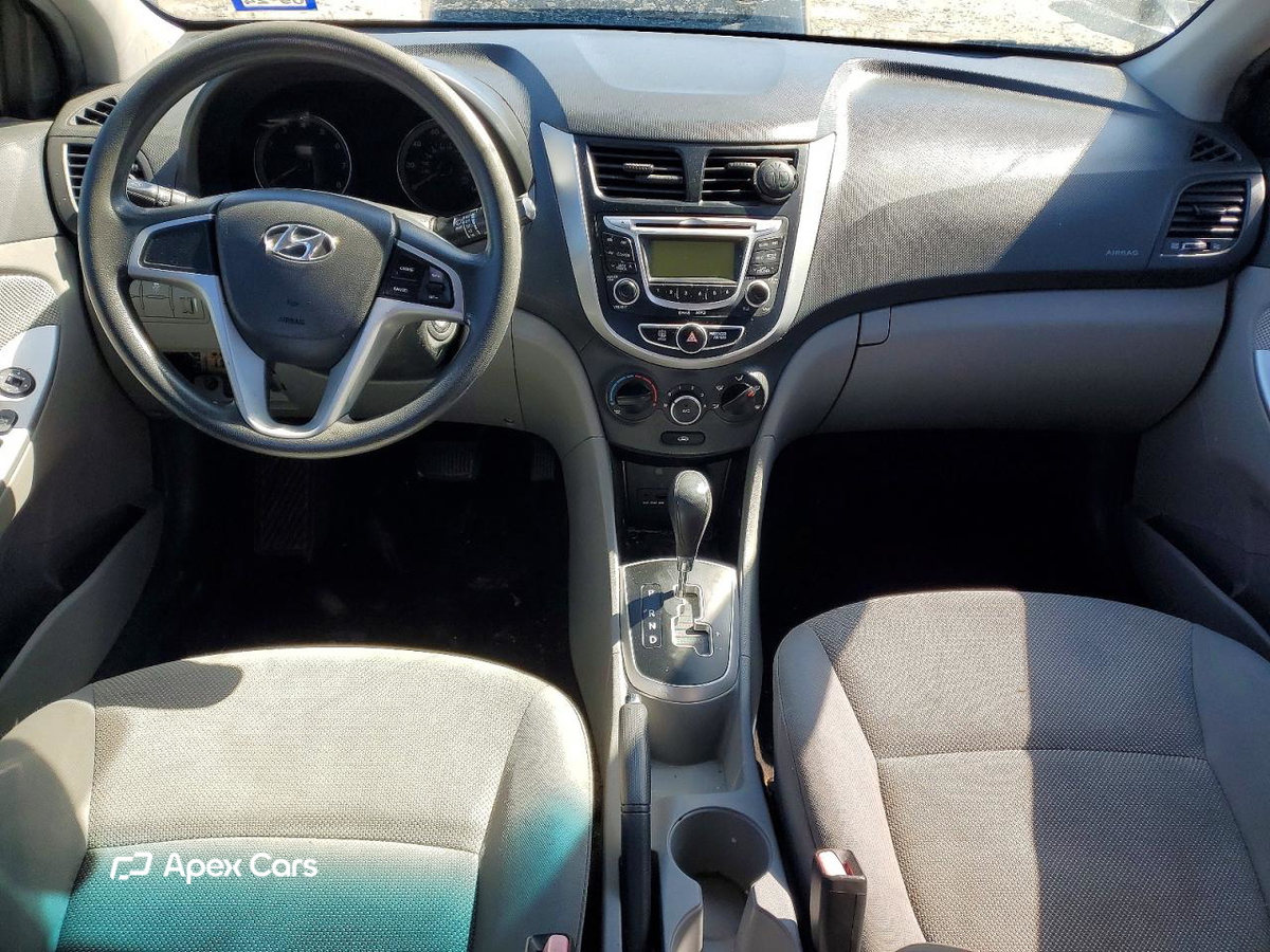 Hyundai Accent 2013