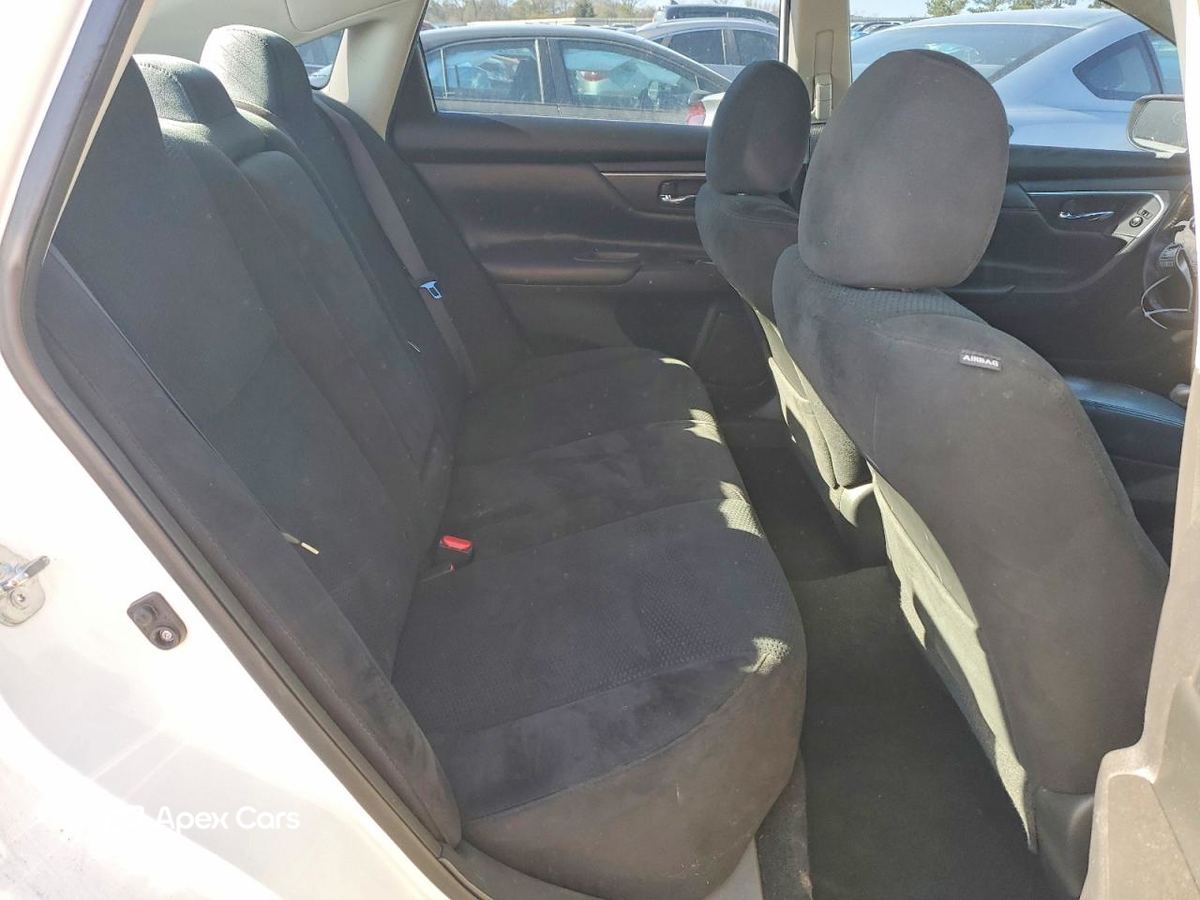 Nissan Altima 2015
