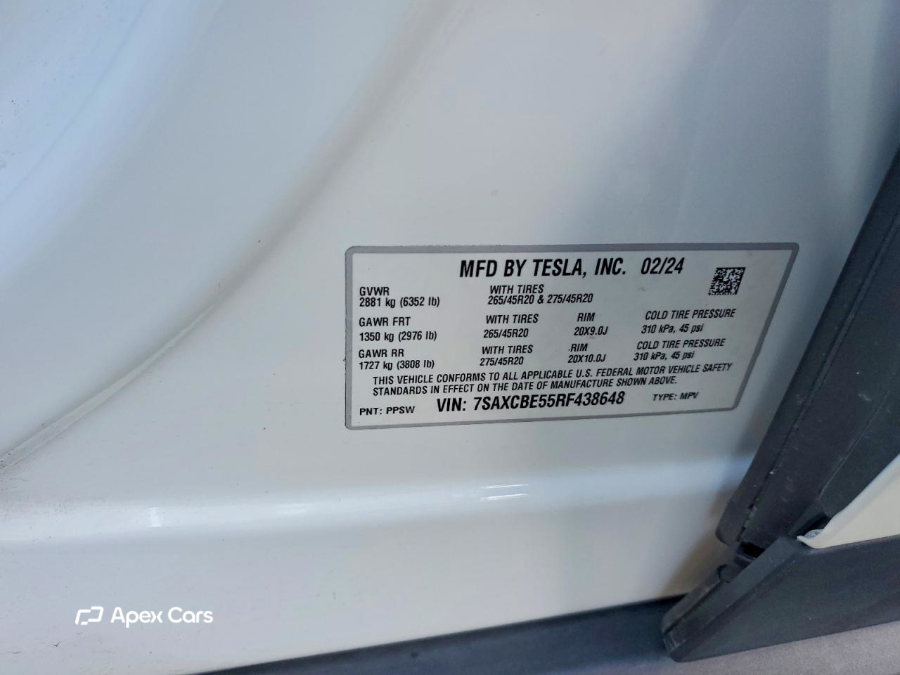 Tesla Model X 2024
