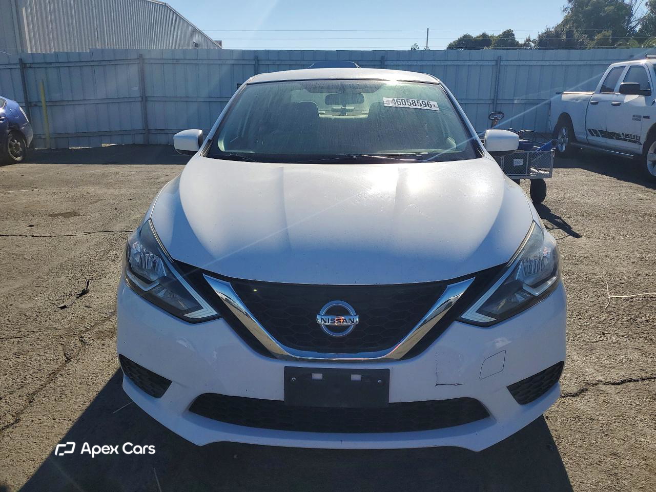 Nissan Sentra 2016