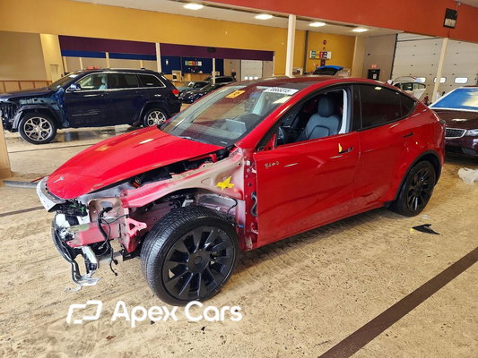 Tesla Model Y 2023 - Image 1 of 12
