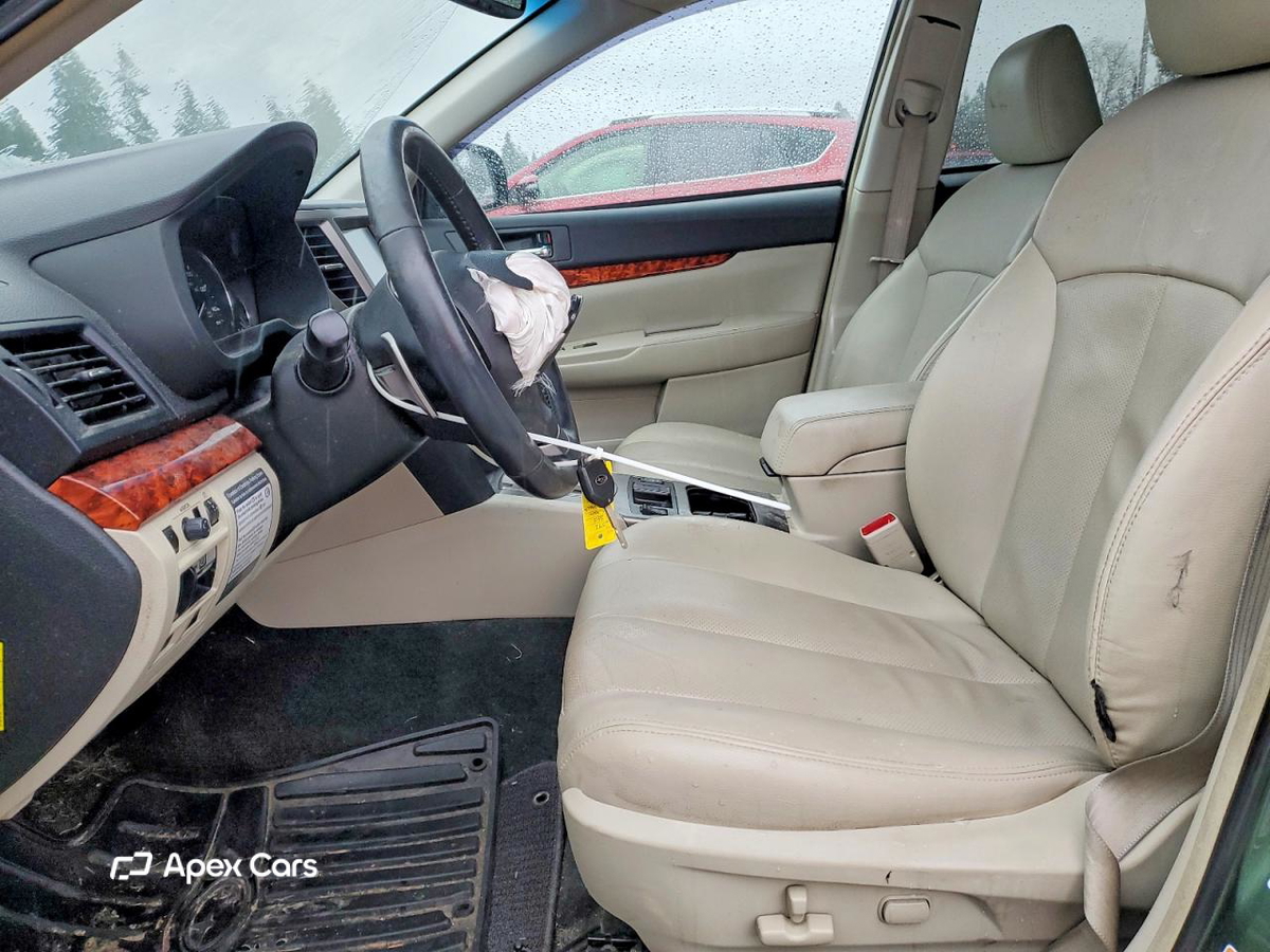 Subaru Outback 2012