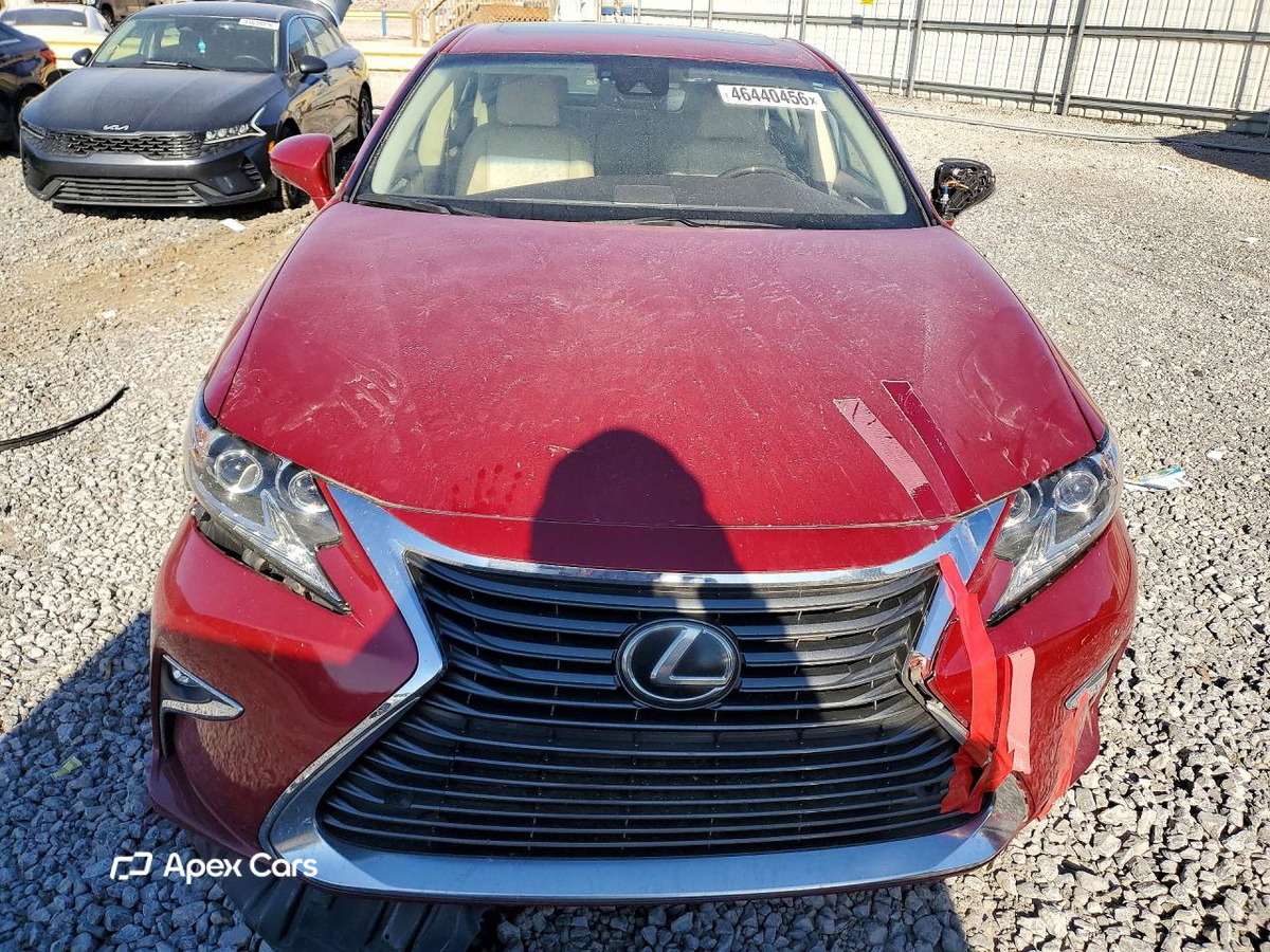 Lexus ES 2016