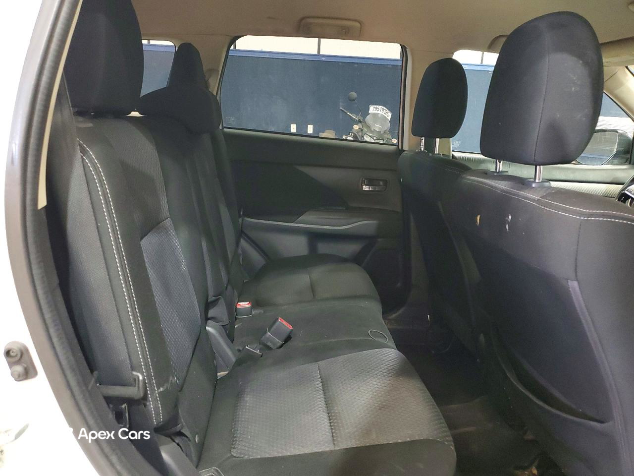 Mitsubishi Outlander 2017