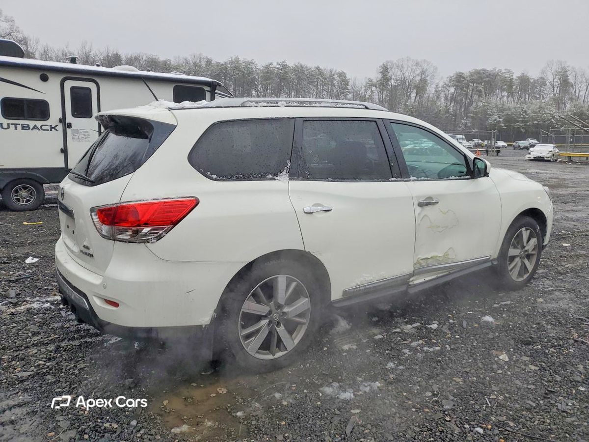 Nissan Pathfinder 2014