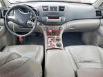 Toyota Highlander 2011