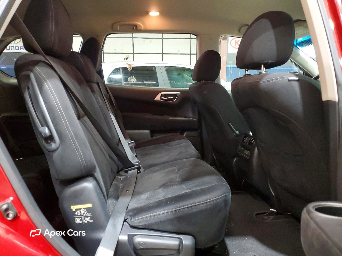 Nissan Pathfinder 2014