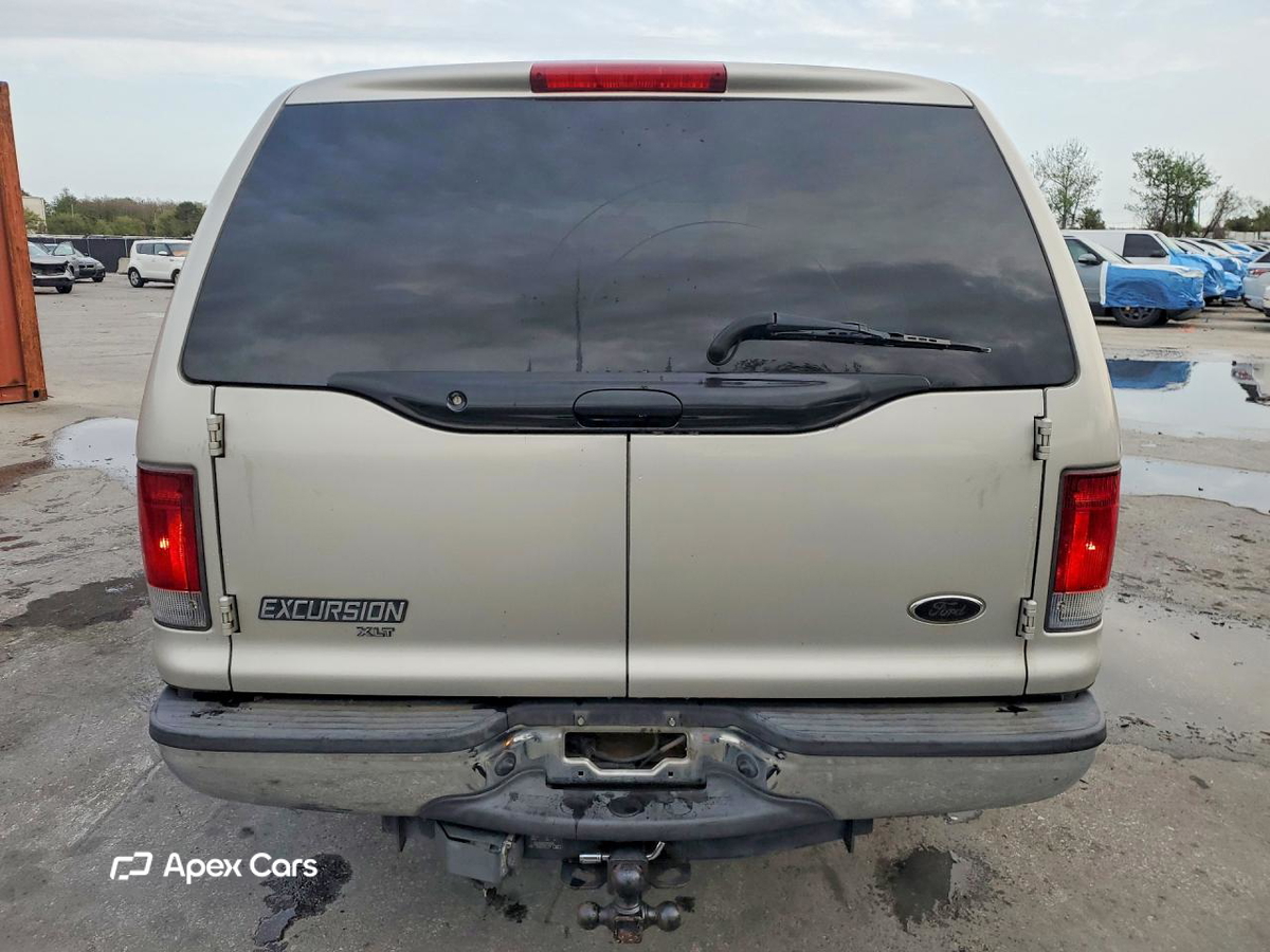Ford Excursion 2005