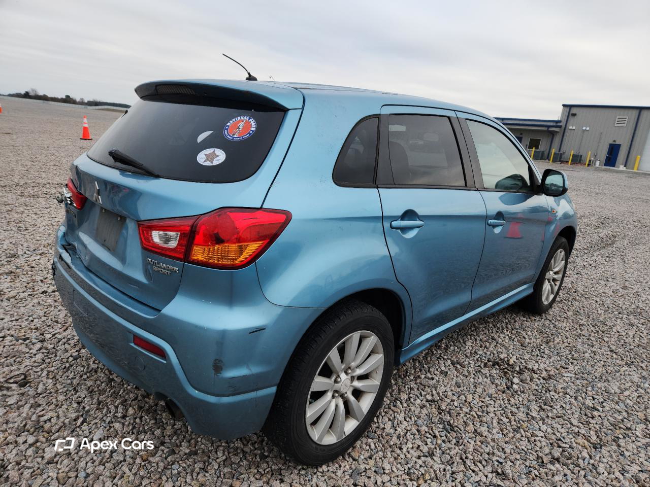 Mitsubishi Outlander 2011