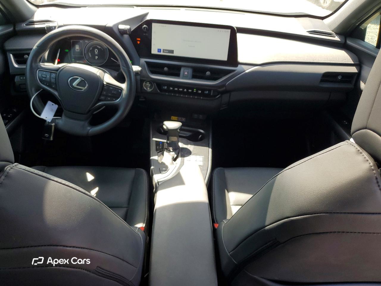 Lexus UX 2023