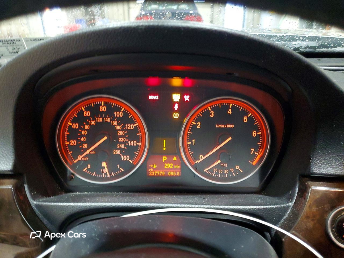 BMW Series 3 2011