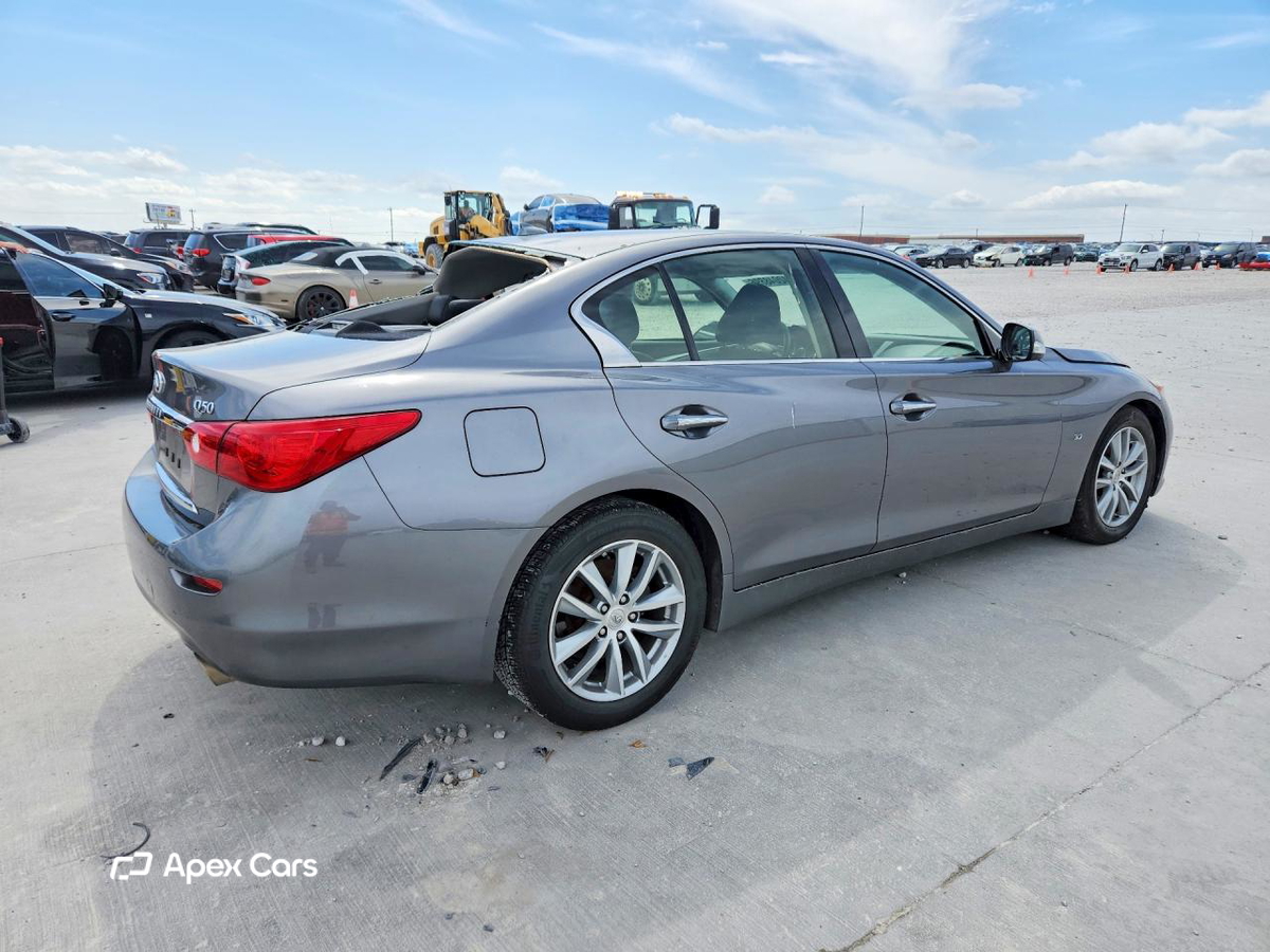Infiniti Q50 2015
