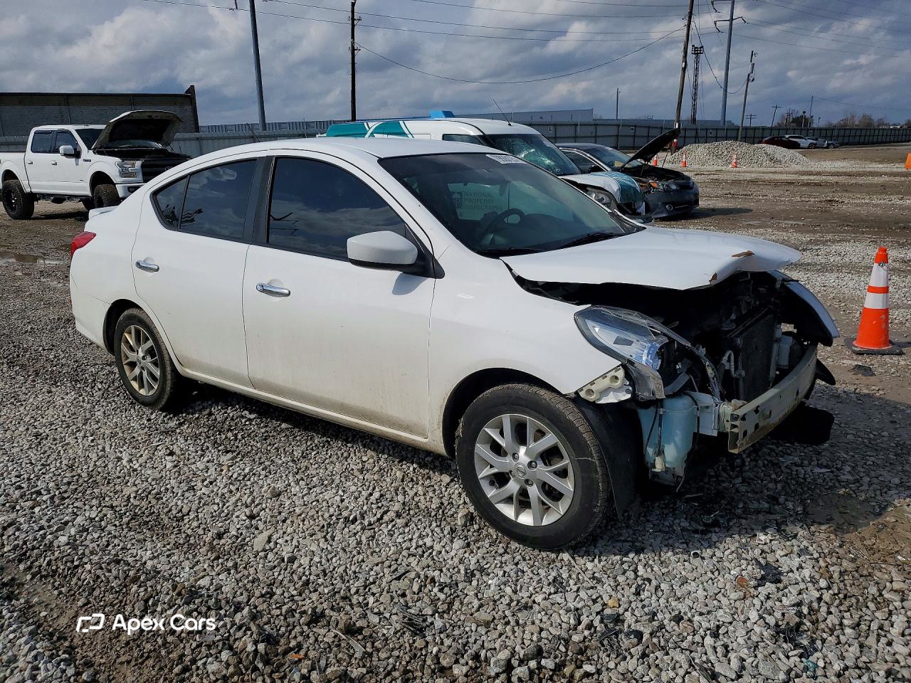 Nissan Versa 2018