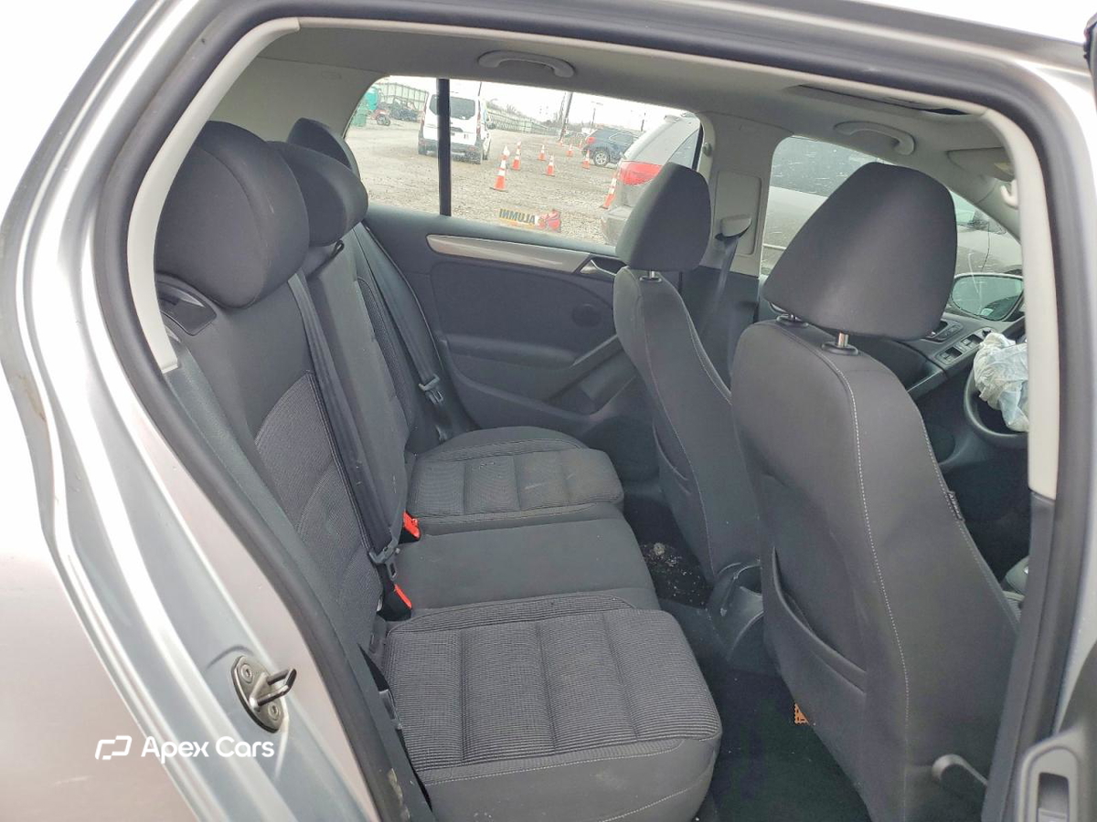 Volkswagen Golf 2011
