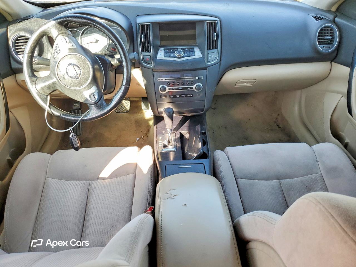 Nissan Maxima 2014