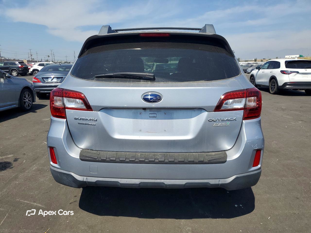 Subaru Outback 2015