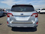 Subaru Outback 2015