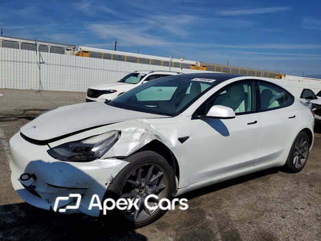 Tesla Model 3 2021 - Image 1 of 12