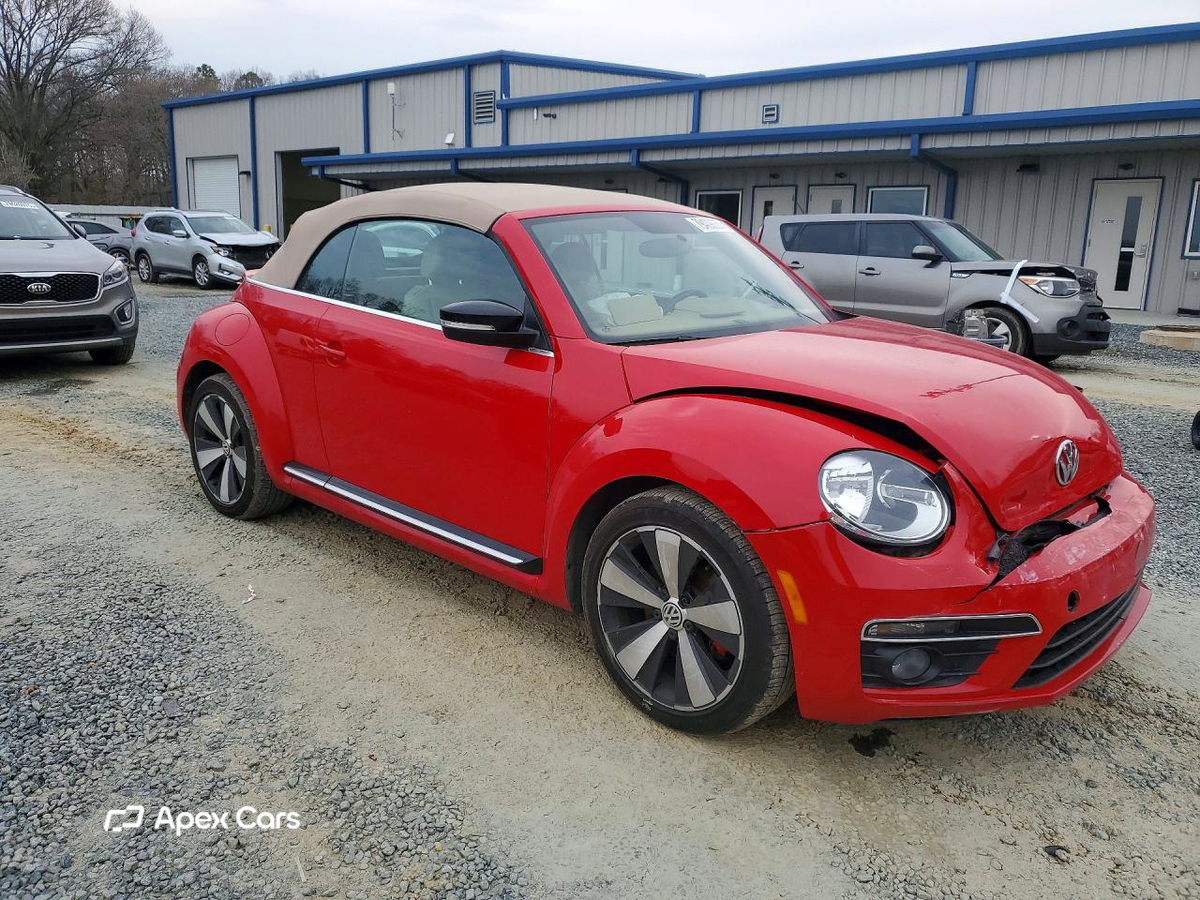 Volkswagen Beetle 2013