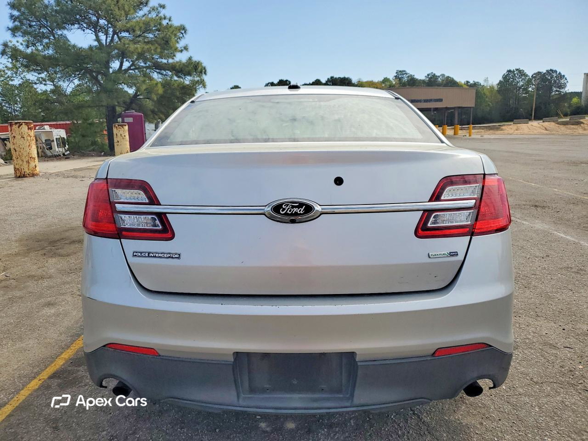 Ford Taurus 2017