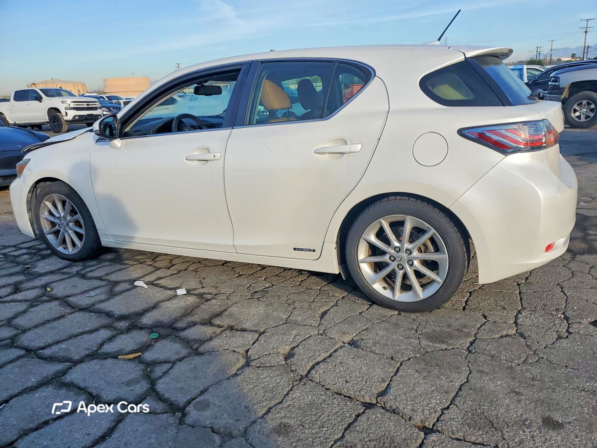 Lexus CT 2012