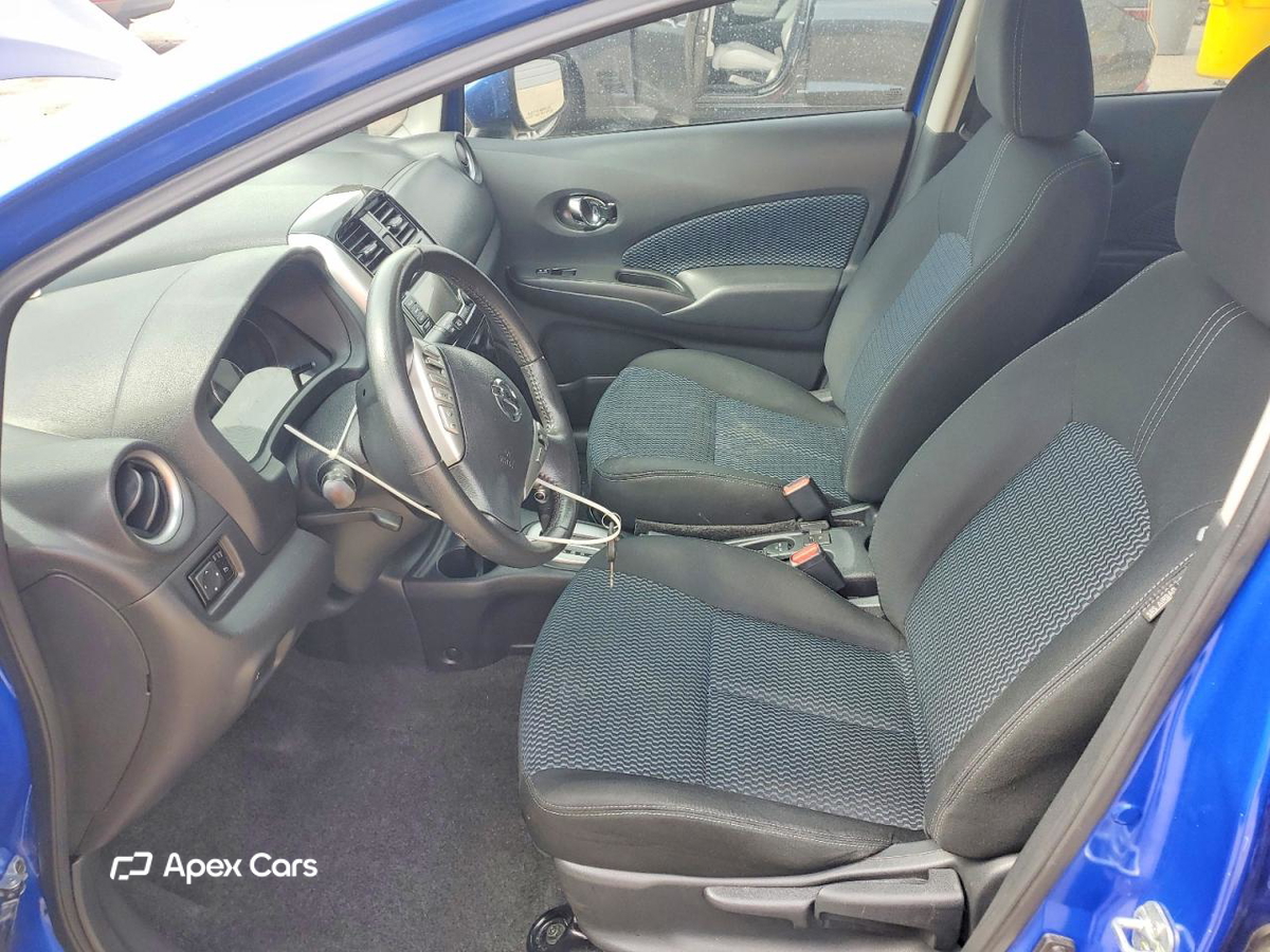 Nissan Versa 2016