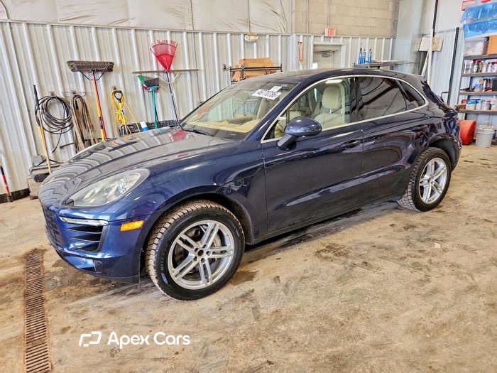 2016 Porsche Macan - Image 1 of 5