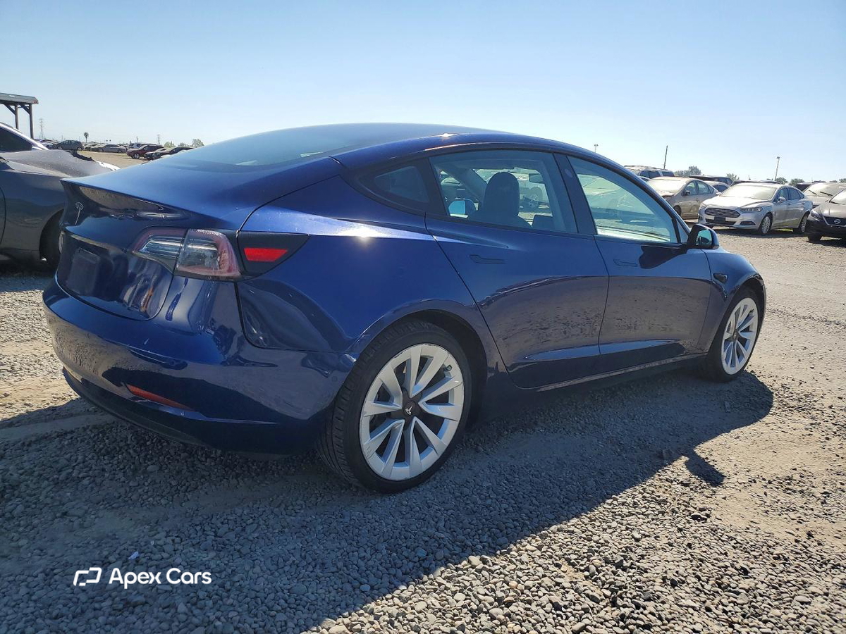 Tesla Model 3 2022