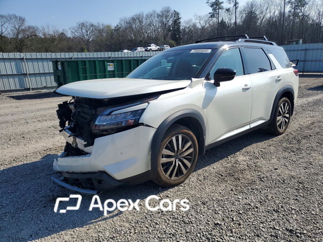 Nissan Pathfinder 2023 - Image 1 of 14