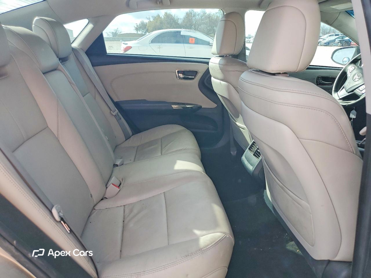 Toyota Avalon 2013