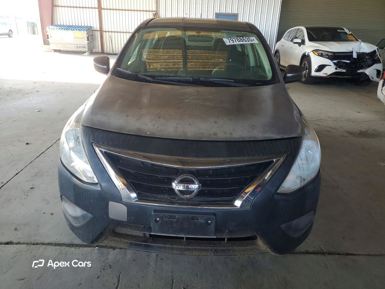 Nissan Versa 2015