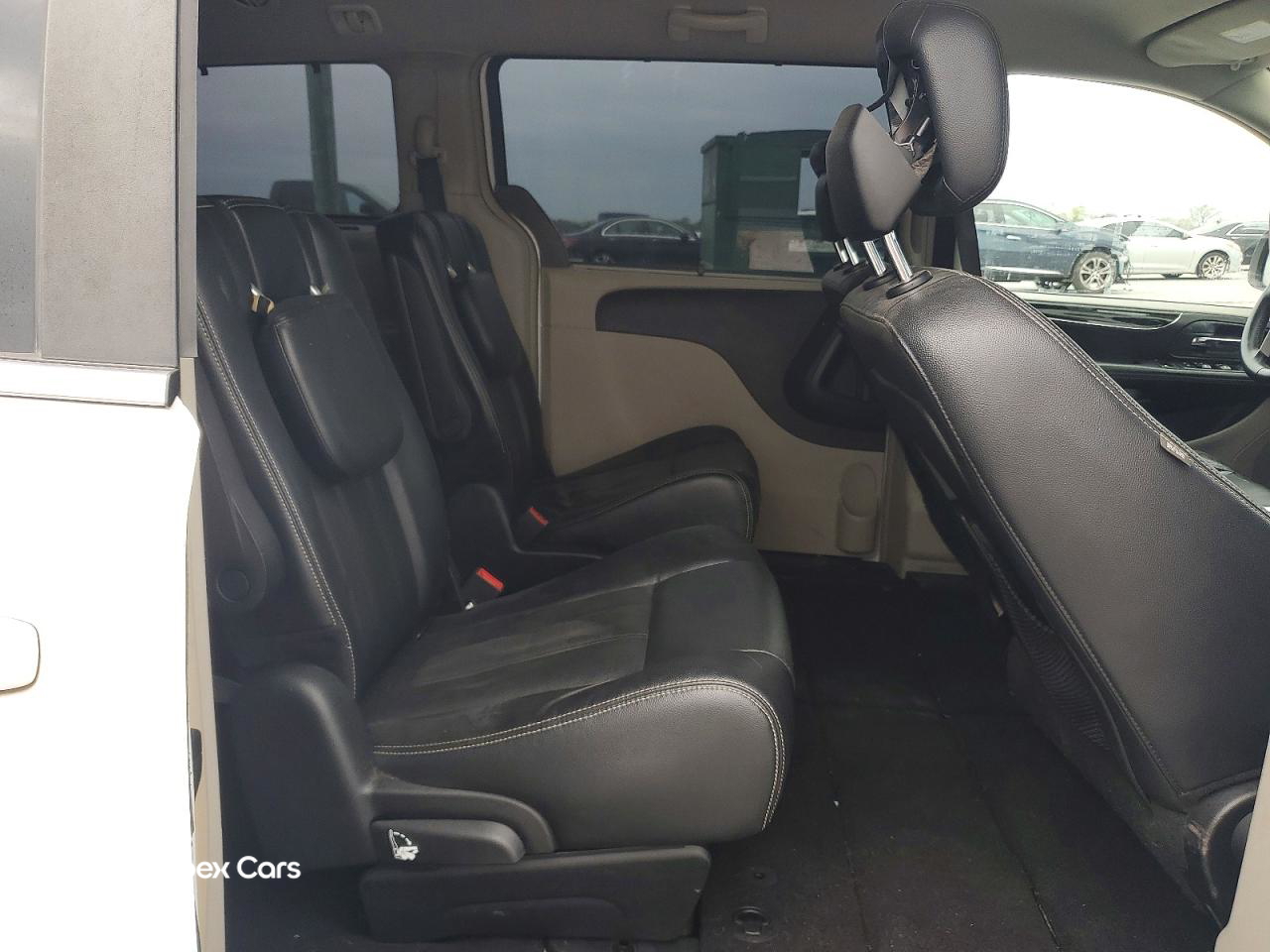 Chrysler Voyager 2015
