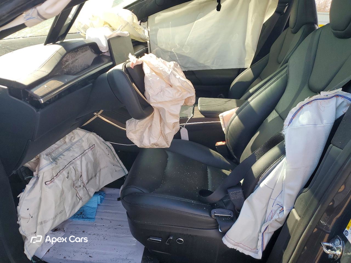 Tesla Model X 2023