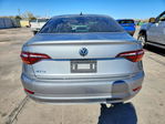 Volkswagen Jetta 2019