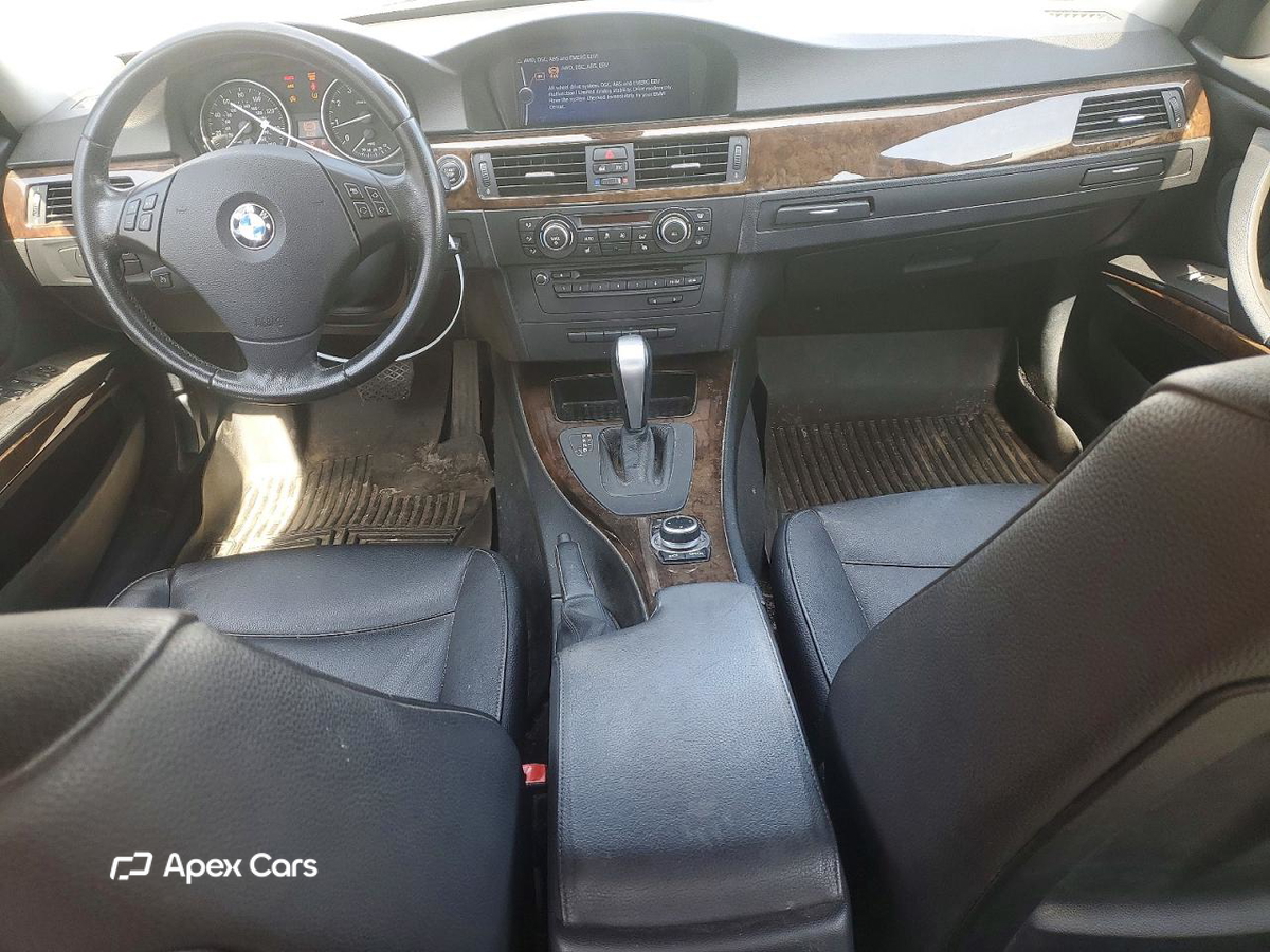 BMW Series 3 2010