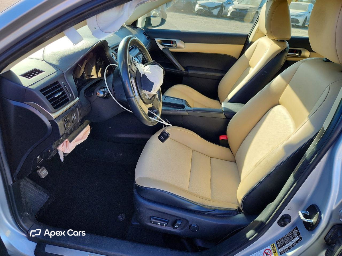 Lexus CT 2014