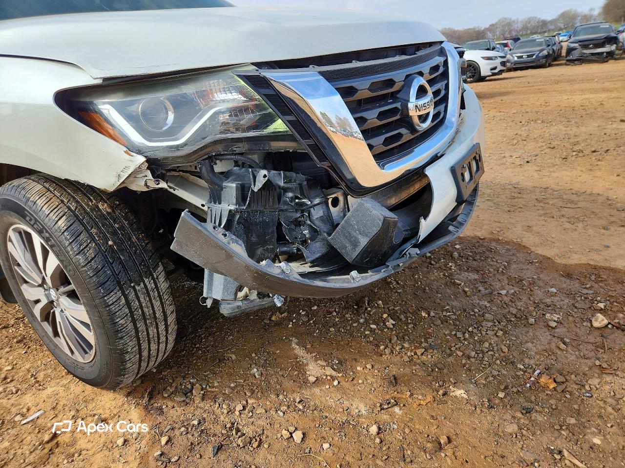 Nissan Pathfinder 2017