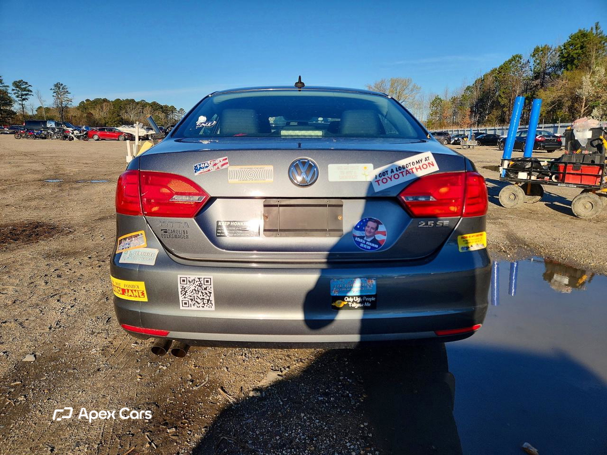 Volkswagen Jetta 2012