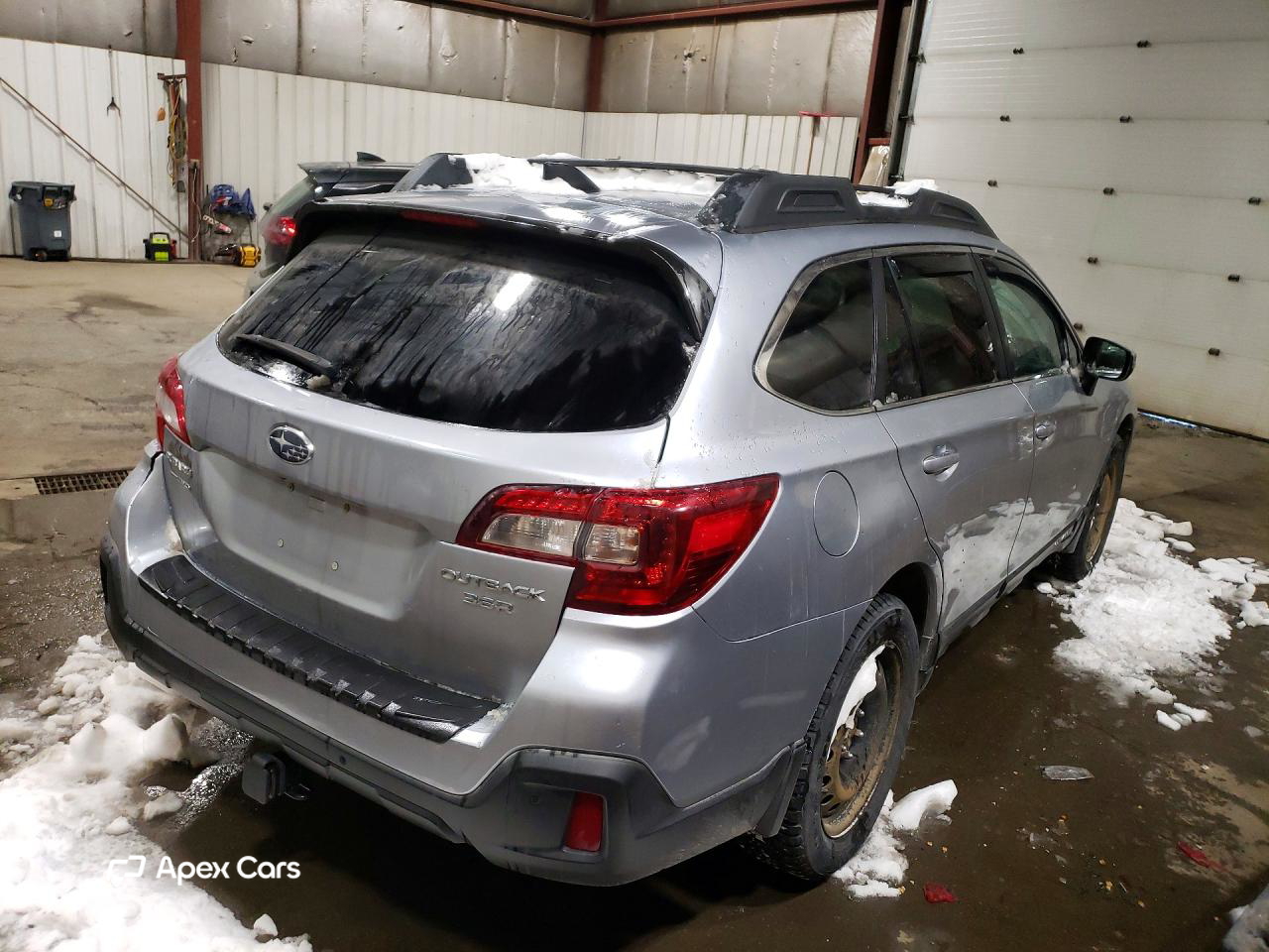 Subaru Outback 2018