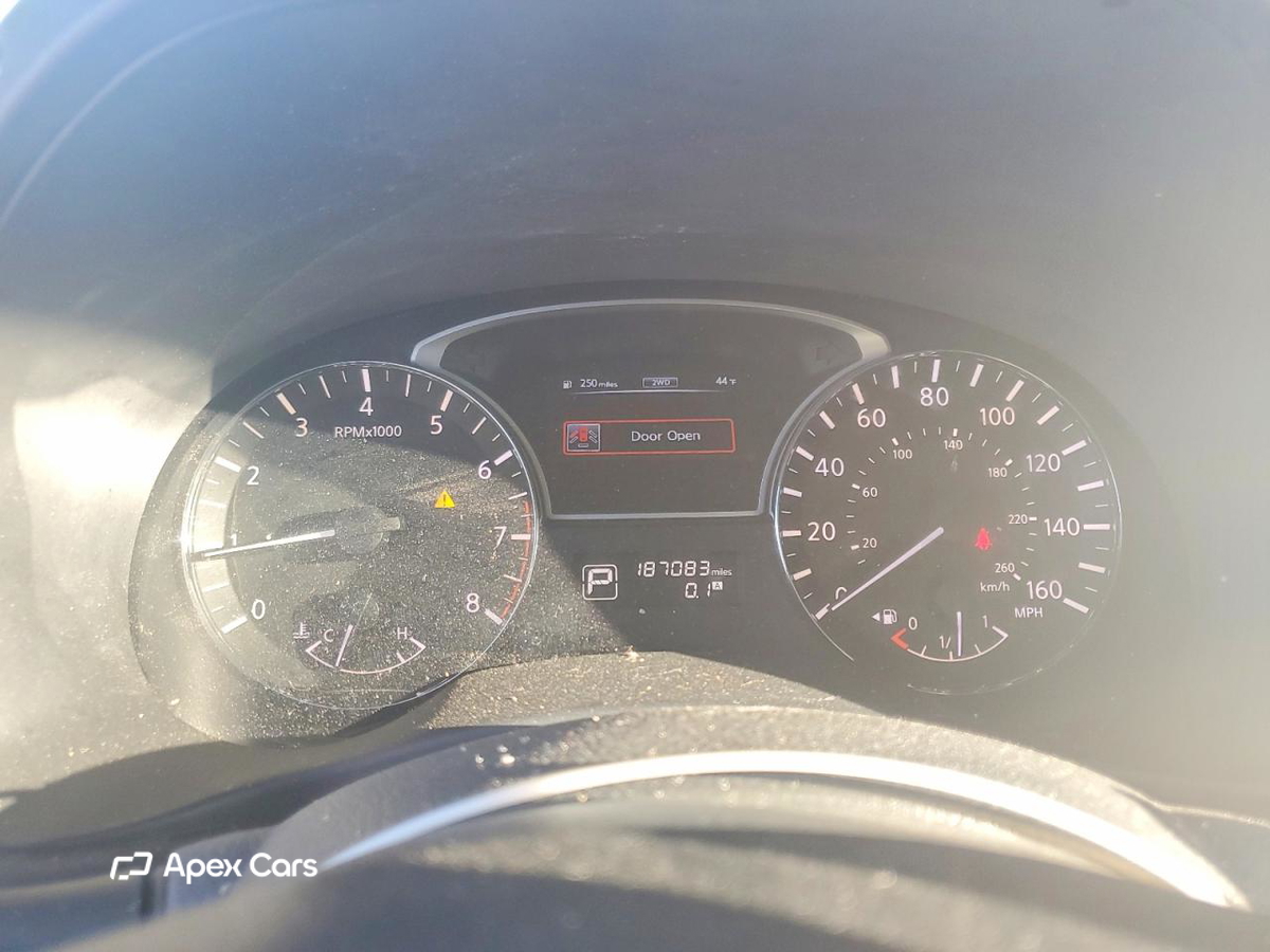 Nissan Pathfinder 2014