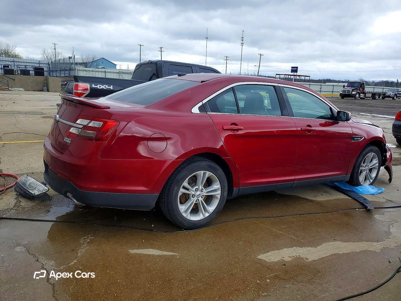 Ford Taurus 2015
